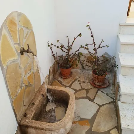 83 Holiday home *